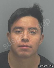 Tzoy De Leon, Juan Ervin
