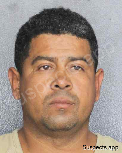 Sandoval Gomez, Reynaldo Gonzalo