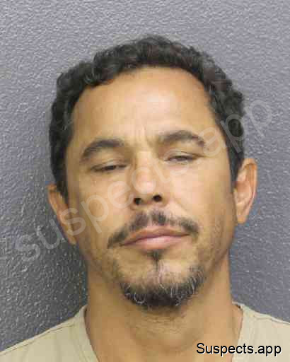 Ruiz, Ricardo Ezequiel
