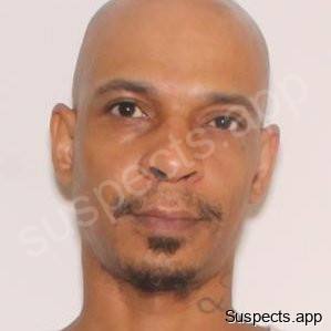Roberts, Ricky Tchermane
